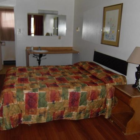 Virden Motel Zewnętrze zdjęcie